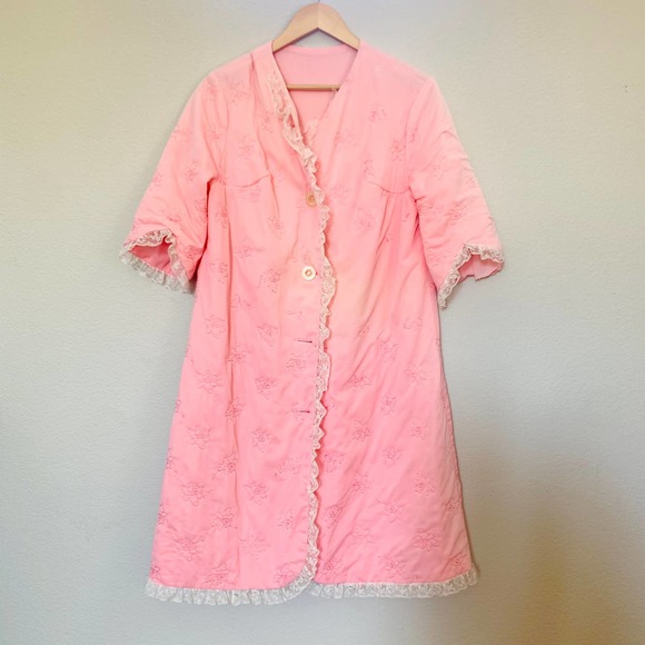 Vintage Other - Vintage 1950s Vanity Fair Quilted  Bed Jacket S-M